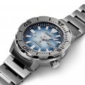 Relógio de mergulho automático Edição Especial com dia-data Colecção Primavera/Verão Seiko